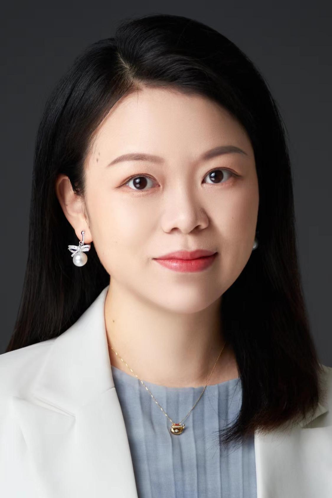 杨琼